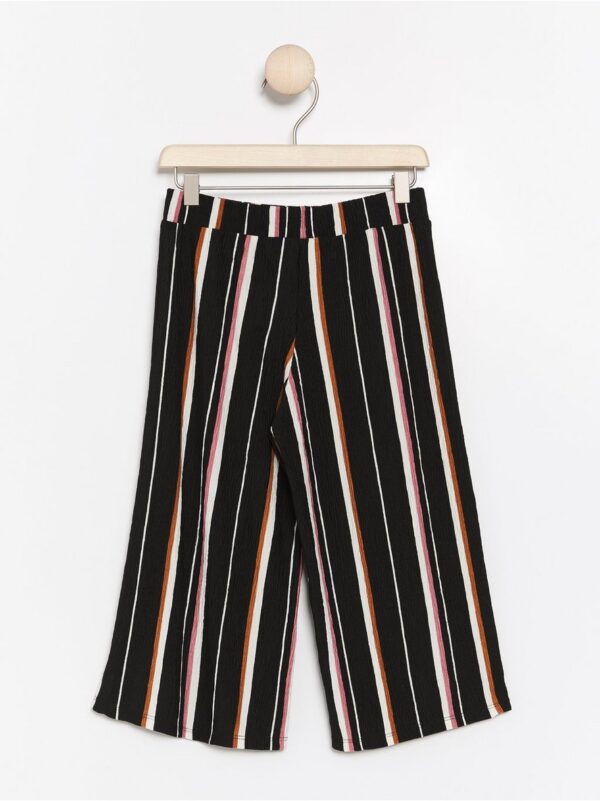 Culottes with texture pattern - 7929882-80