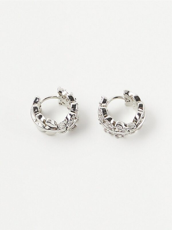 Small hoop earrings with leaf design - 8103166-10