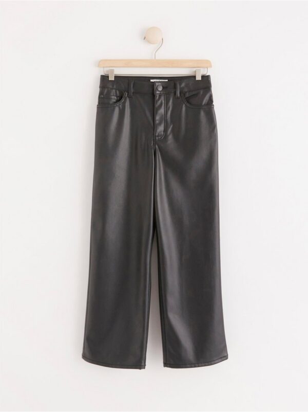 VILMA Wide high waist trousers in imitation leather - 8211390-80