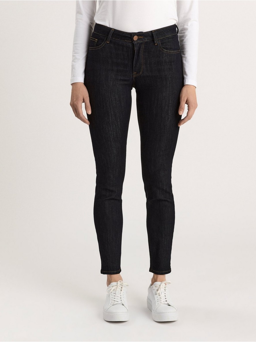 Farmerke – TOVA Dark blue slim fit jeans
