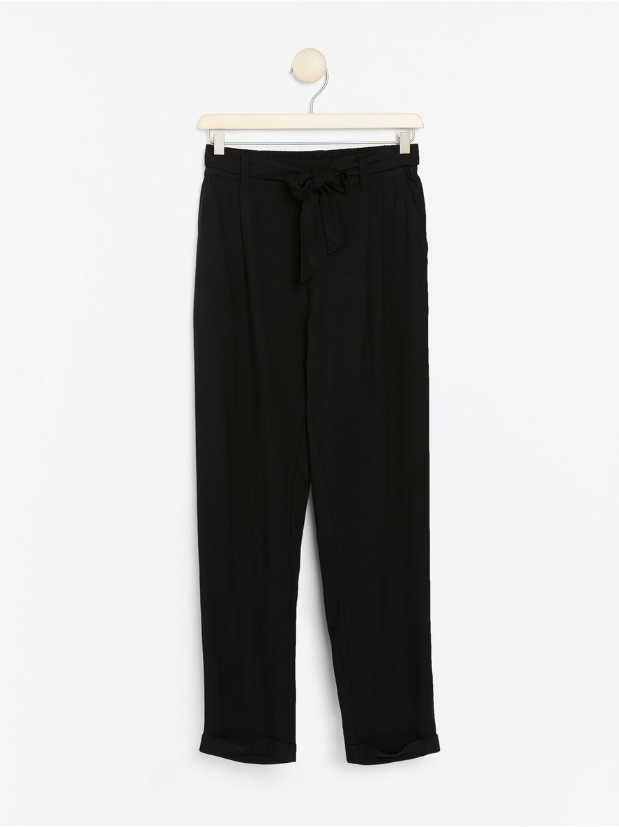 Pantalone – Black loose fit trousers with tie belt