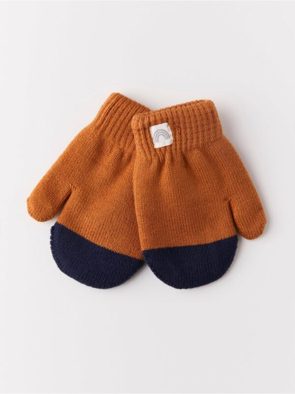 Fine-knit mittens - 7986938-9437