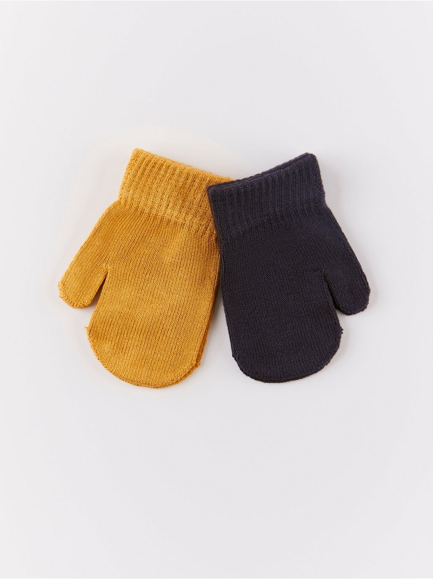 Rukavice – Knitted mittens