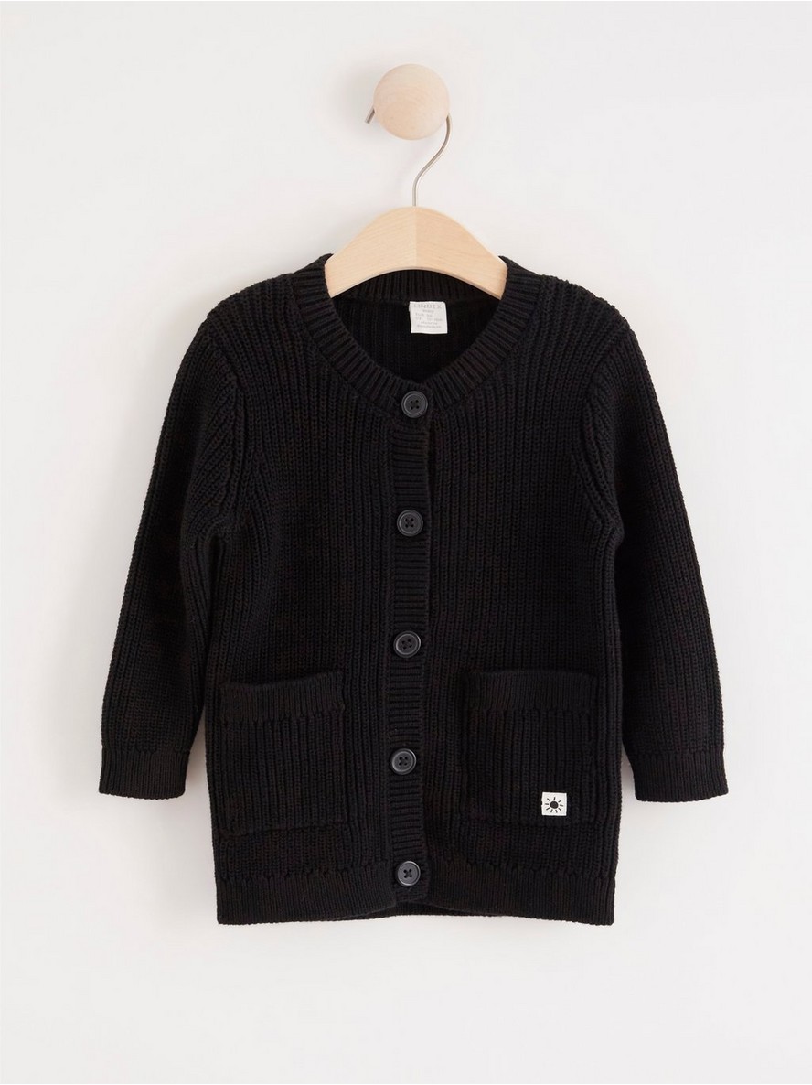 Dzemper – Knitted cardigan with pockets