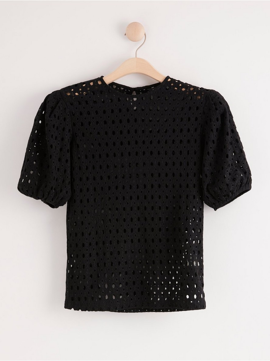 – Top with puff sleeves