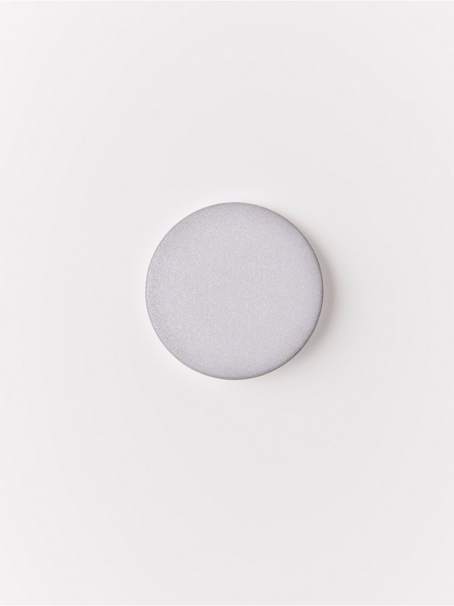 Bros – Reflective brooch