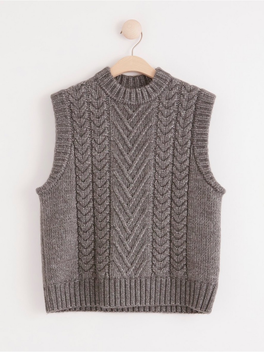Pulover – Cable knit vest
