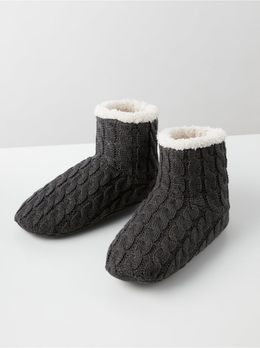 Papuce – Cable knit slippers with pile lining