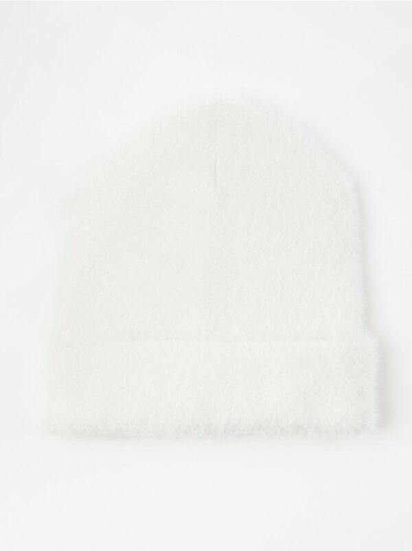 Fluffy beanie - 8233527-300