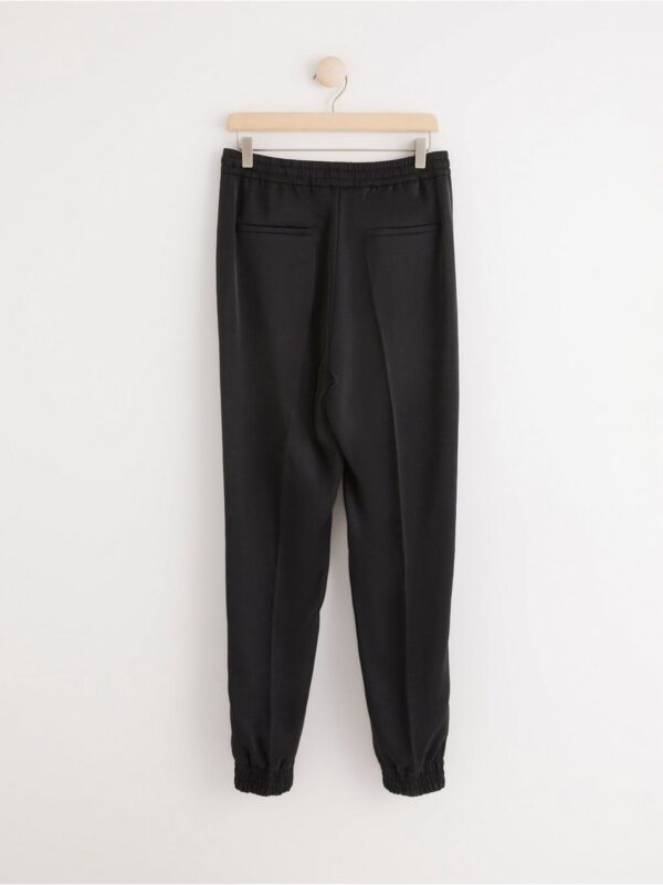 AVA Tapered satin trousers - 8264438-80