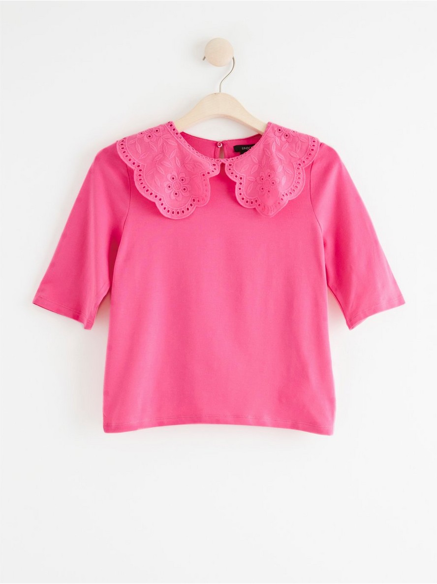 Majica – Short sleeve top with lace collar