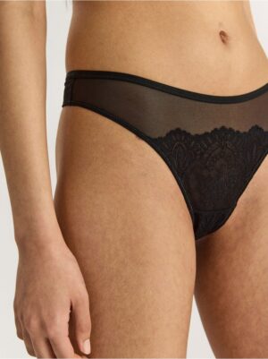 Thong regular waist in lace - 8300253-80
