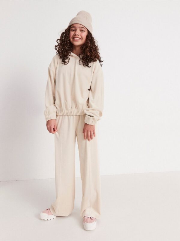 Wide velour trousers - 8301615-9923