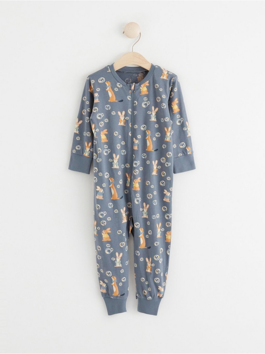 Pidzama – Pyjamas with soap bubbles