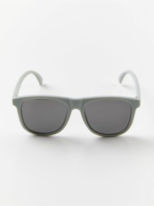 Sunglasses with matte finish - 8307795-3905