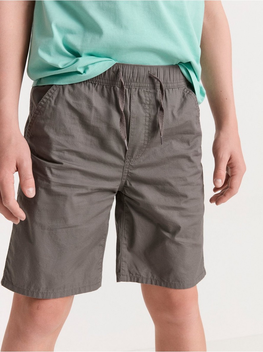 Sorts – VILGOT Wide regular waist shorts