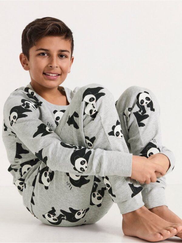Pyjama set with pandas - 8328315-8395