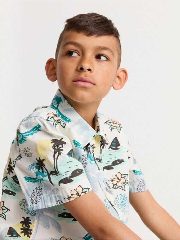 Short sleeve shirt with allover print - 8335029-300