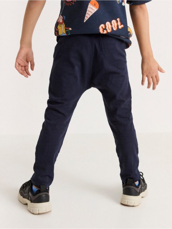 Slub jersey trousers with reinforced knees - 8365797-2521