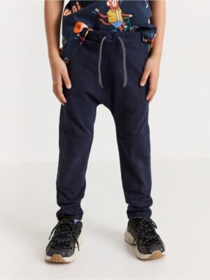 Slub jersey trousers with reinforced knees - 8365797-2521