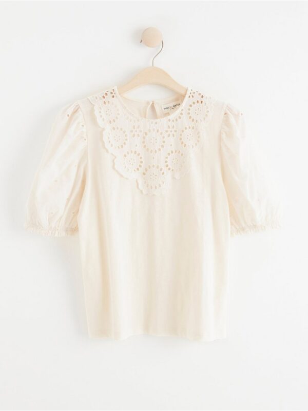 Top with broderie anglaise - 8369729-300