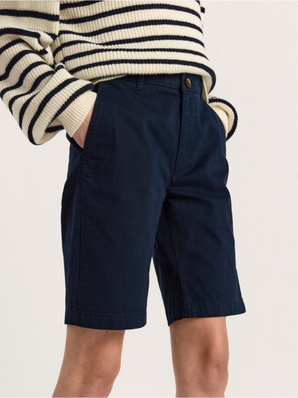 Chino shorts with regular waist - 8371435-2521