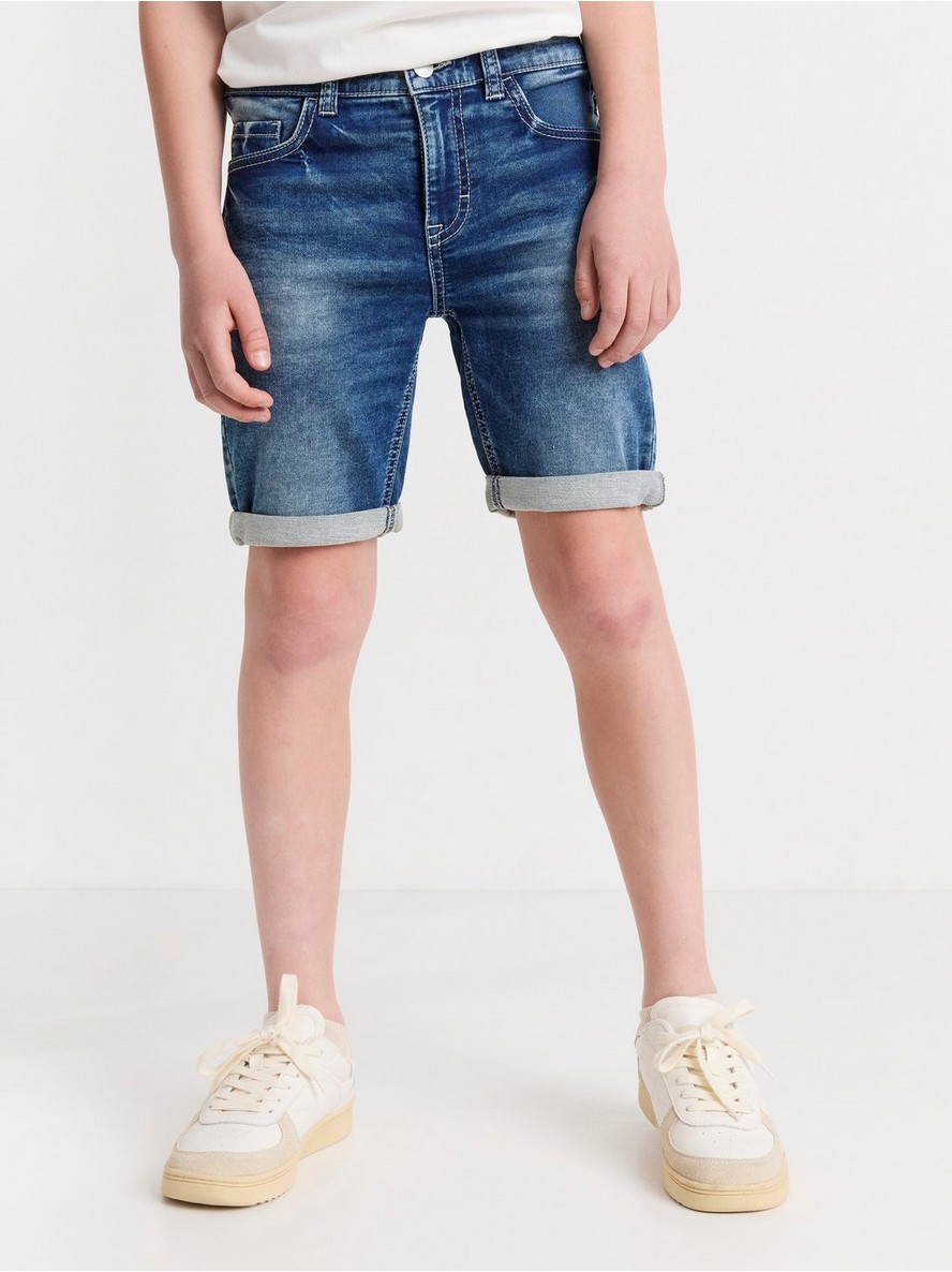 Sorts – SAM Slim regular waist denim shorts