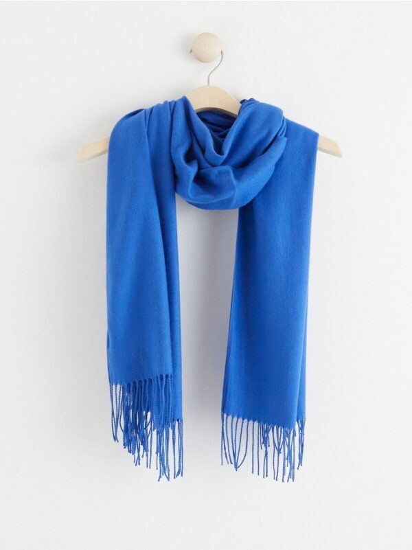 Woven scarf with fringes - 8373631-2015