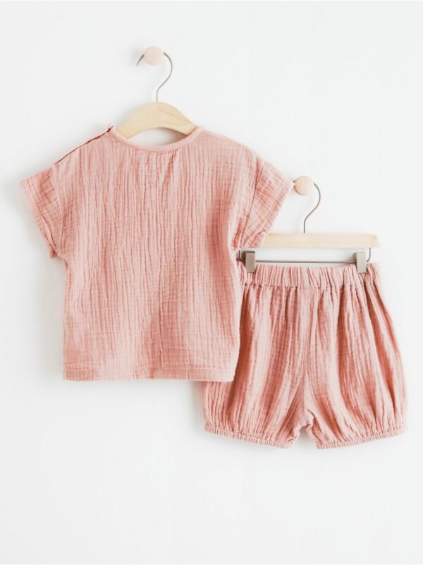 Set with top and shorts - 8388988-8493