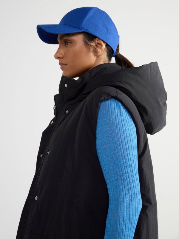Long padded water repellent vest - 8393878-80