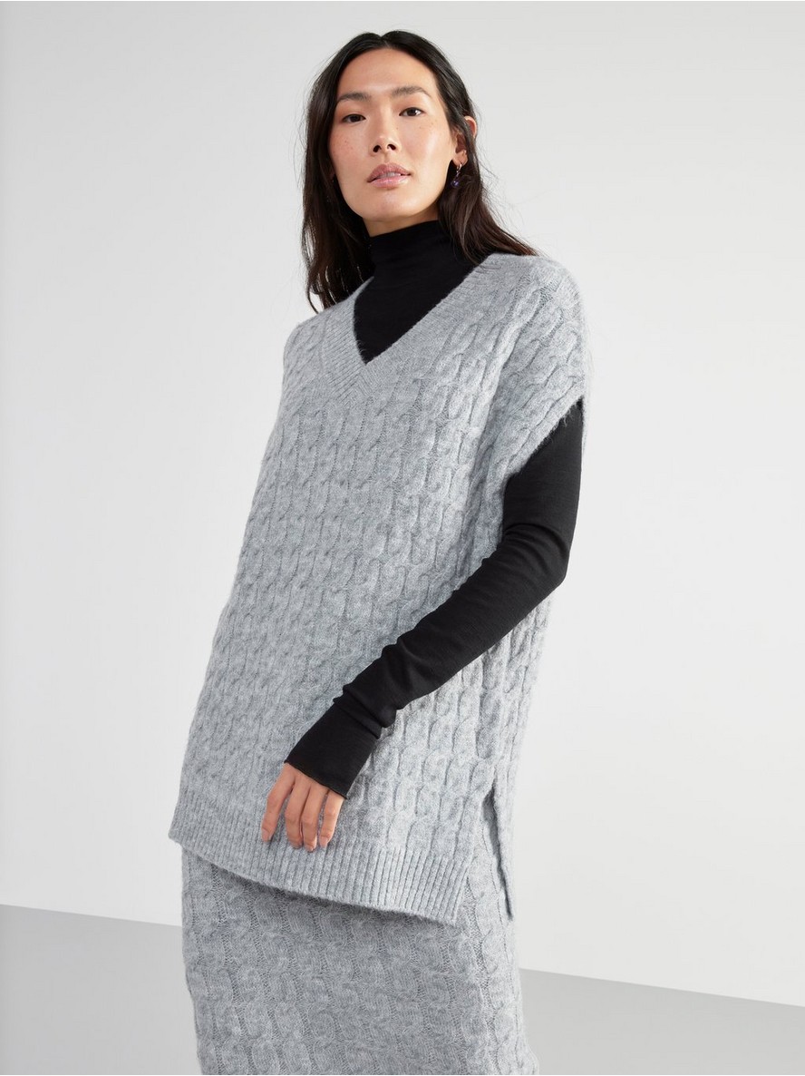 Pulover – Kable-knit vest