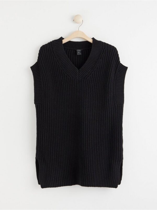Knitted v-neck vest - 8406155-80
