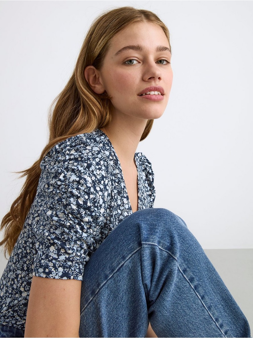 Majica – Short sleeve floral top