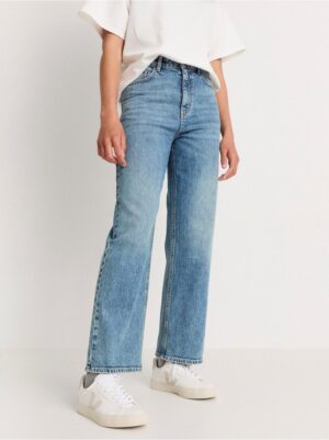 VANJA Wide high waist jeans with cropped leg - 8416000-794