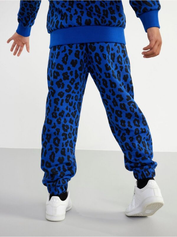 Sweatpants with allover print - 8423040-7290