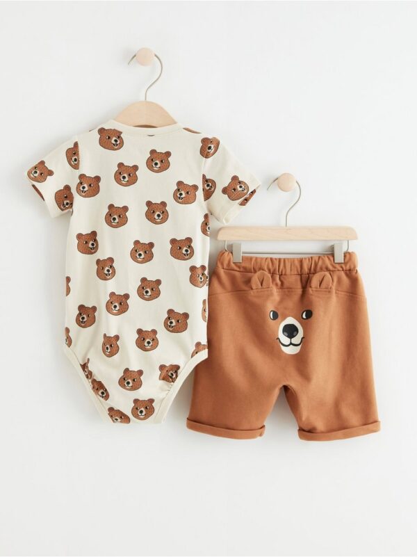 Set with bodysuit and shorts - 8423265-1230