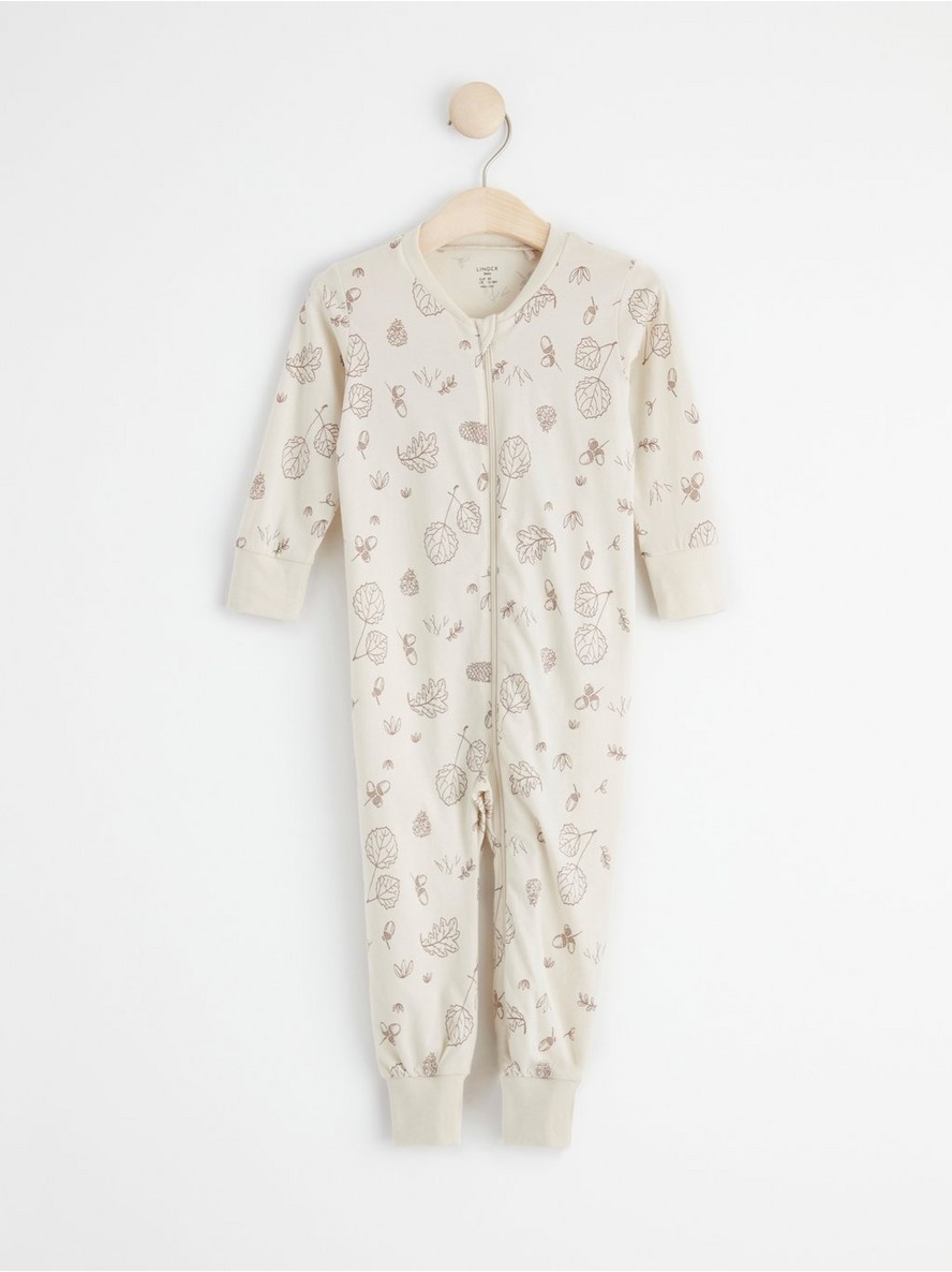 Pyjamas with leaves - 8435928-1230