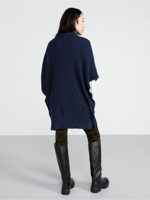 Knitted poncho - 8436212-2150