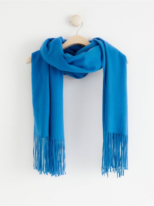 Fine-knit scarf with fringes - 8449095-7424