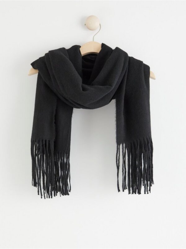 Fine-knit scarf with fringes - 8449095-80