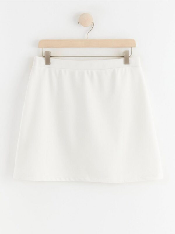 Short jersey skirt with slit - 8456438-300