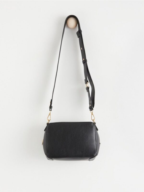 Shoulder bag in imitation leather - 8460560-80