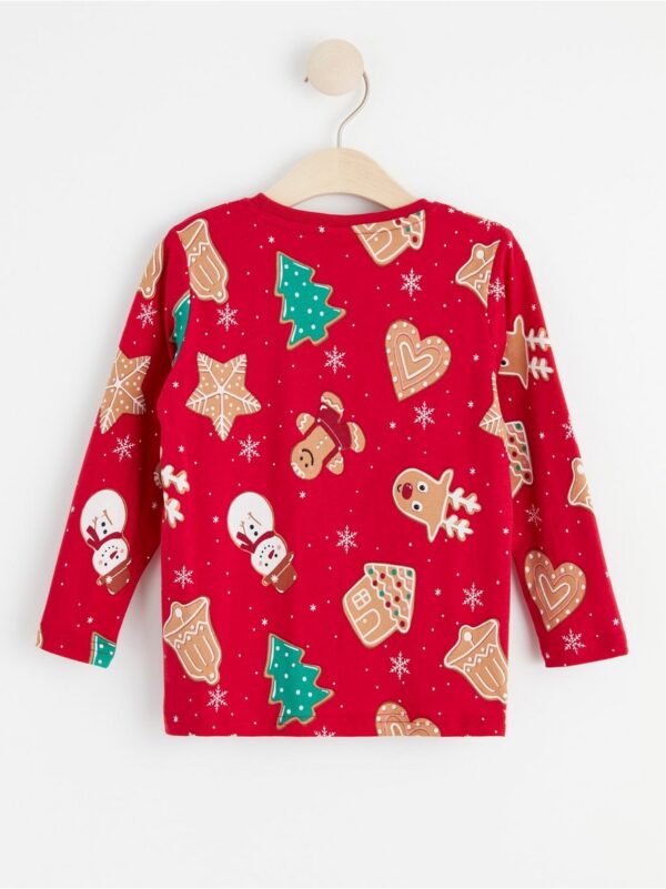 Long sleeve top with gingerbread cookies - 8467057-7251
