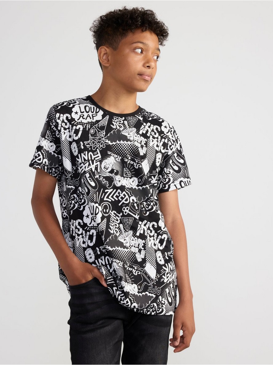 Majica – T-shirt with cartoon print