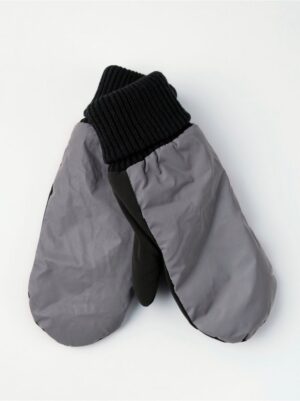 Reflective mittens - 8503208-10