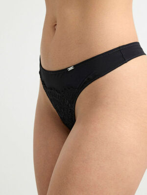 Ella M Gaćice - Thong Low 8