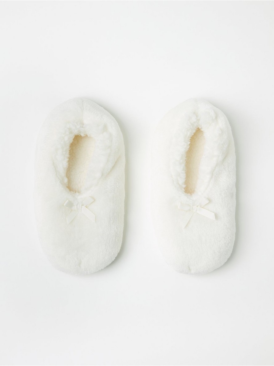 Patofne – Fake fur slippers