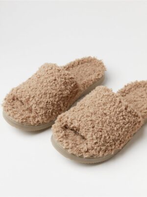 Teddy slippers - 8433155-7526