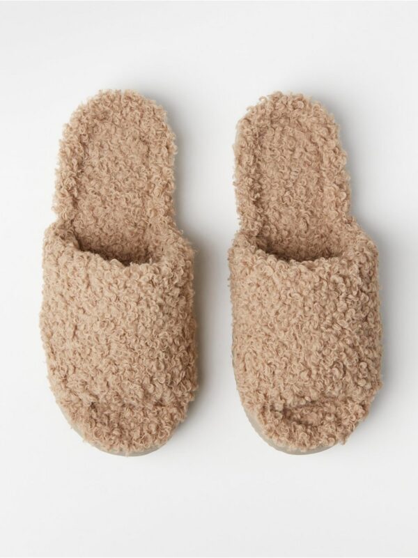 Teddy slippers - 8433155-7526