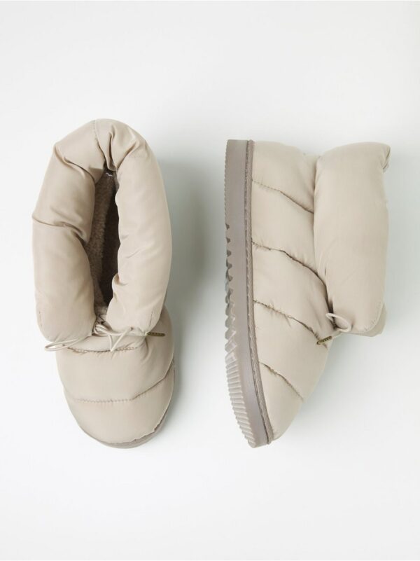 Padded slippers - 8435880-7742